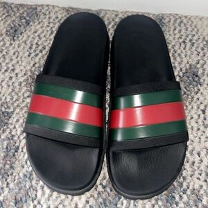Gucci slides men’s size 8